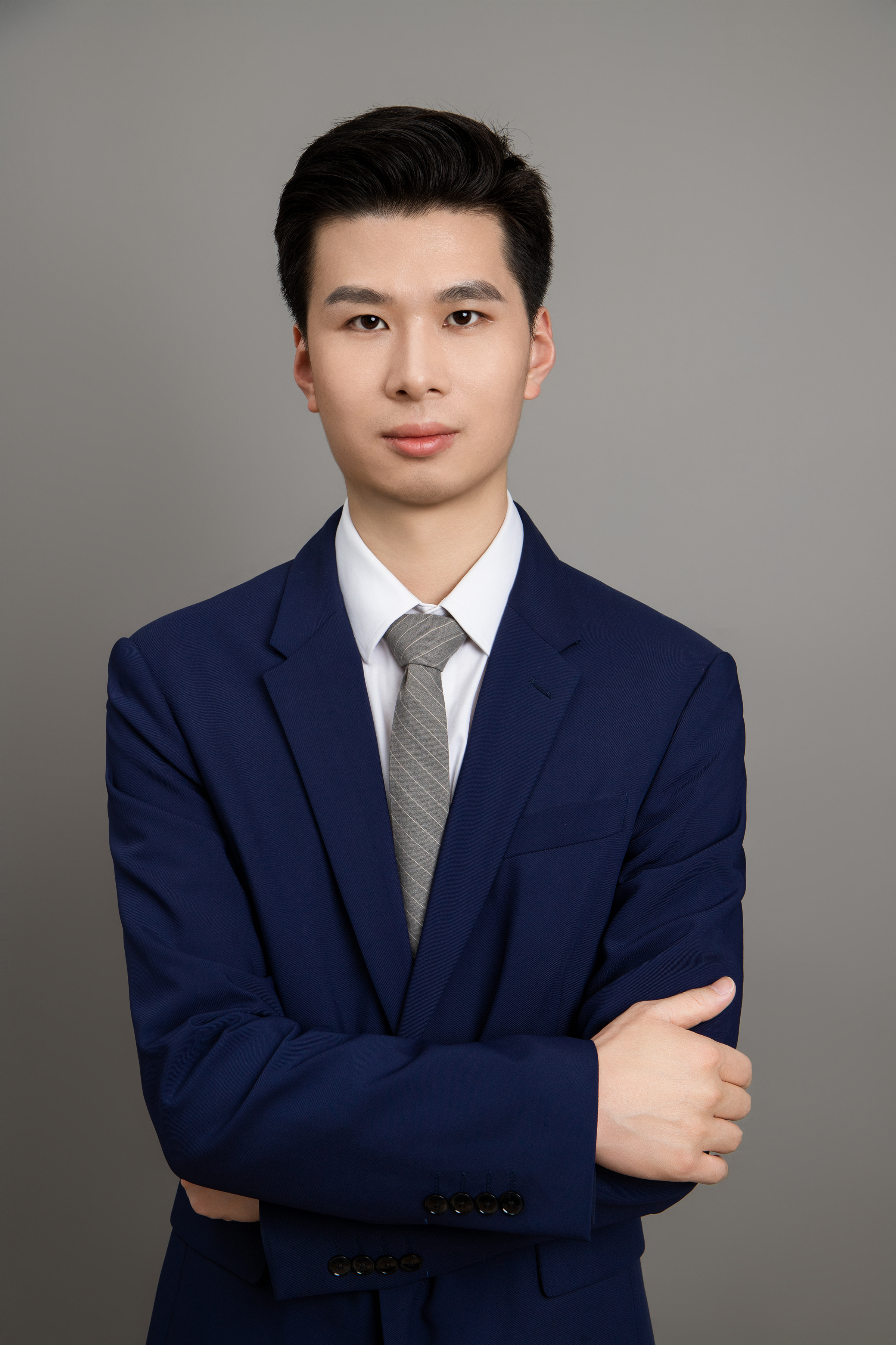赵云龙律师